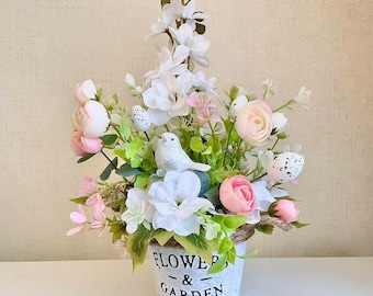 Easter arrangement Easter centerpiece for table  Easter floral arrangemens