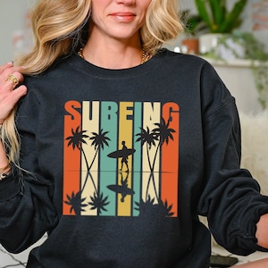 Surfen Tshirt, Cooles Geschenk für Surfer, Surf T-Shirt, Sommer Shirt