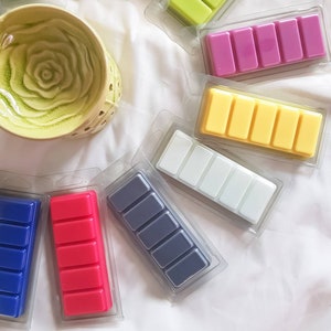 Snap Bar Clam Shell Wax Melts in Bright and Lively Colors Infused with High Percentage Organic Fragrance Oil image 4