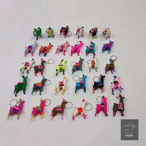 Mini Llama keychains handmade from Peru 10 pieces - Alpaca Wool Alpaca Keychain Lot - Miniature Colored Llamas - Small Alpaca Keychains