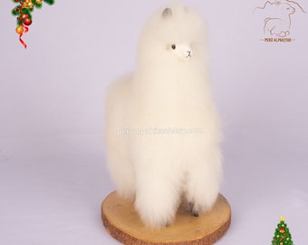 100% real baby alpaca fur toy, extremely soft stuffed toy, white baby alpaca, adorable baby alpaca fur toy, handmade in peru, christmas gift