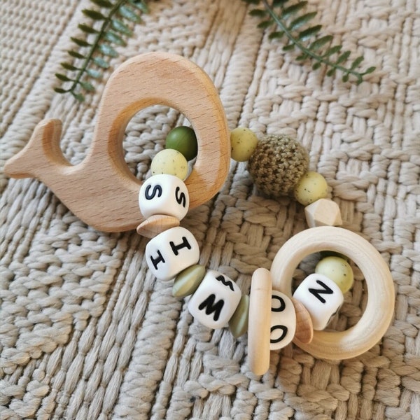 Customizable wooden rattle