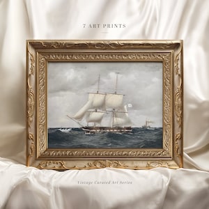 Puede incluir: Una pintura vintage de un barco con velas blancas en un mar tormentoso, enmarcada en un marco dorado ornamentado. La pintura se titula "7 Art Prints - Vintage Curated Art Series".
