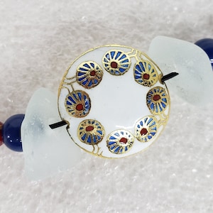 Beach glass necklace with cabochon