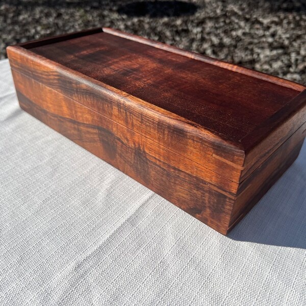 Solid Hawaiian Curly Koa Keepsake Box