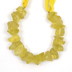 Perle di pietra preziosa di topazio di limone topazio di limone perle ruvide Topazio di limone naturale 8 pollici Strand Size 15-22 MM Gioielli di topazio al limone che fanno perle.