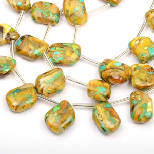 Spiny Oyster Turquoise Gemstone Beads/Turquoise & Spiny Oyster Smooth Nugget Shape 8 Inch Strand 7x13-12x17 MM Beads/Wholesale, Loose Beads