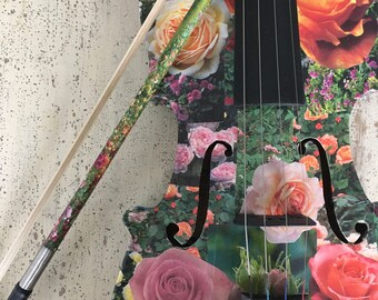 SALE ! Wild Rose Découpage Violin with matching Bow & original case.