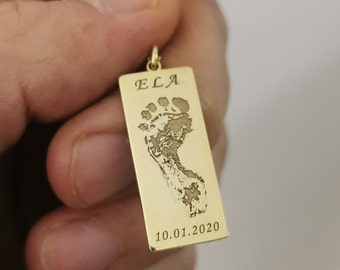 Personalized baby Footprint Necklace: Engraved Sterling Silver New Mom Gift