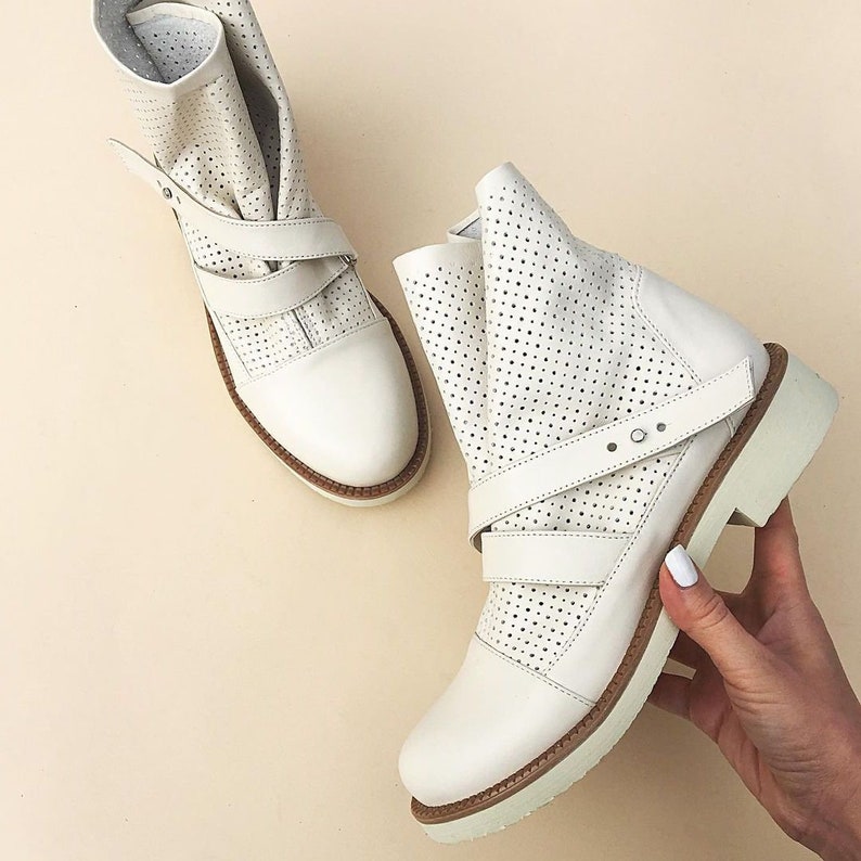 Women summer Open toe laser cut-out Perforated Boots openwork boots genuine leather knee high gladiator sandals flat casual boho booties