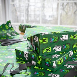 Minecraft-Inspired Wrapping Paper, Fun Gift Wrap for Gamers, Creeper Pattern Wrap for Birthdays, Holidays, Party Decor, Eco-Friendly Gift