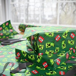 Minecraft-Inspired Wrapping Paper, Fun Gift Wrap for Gamers, Creeper Pattern Wrap for Birthdays, Holidays, Party Decor, Eco-Friendly Gift