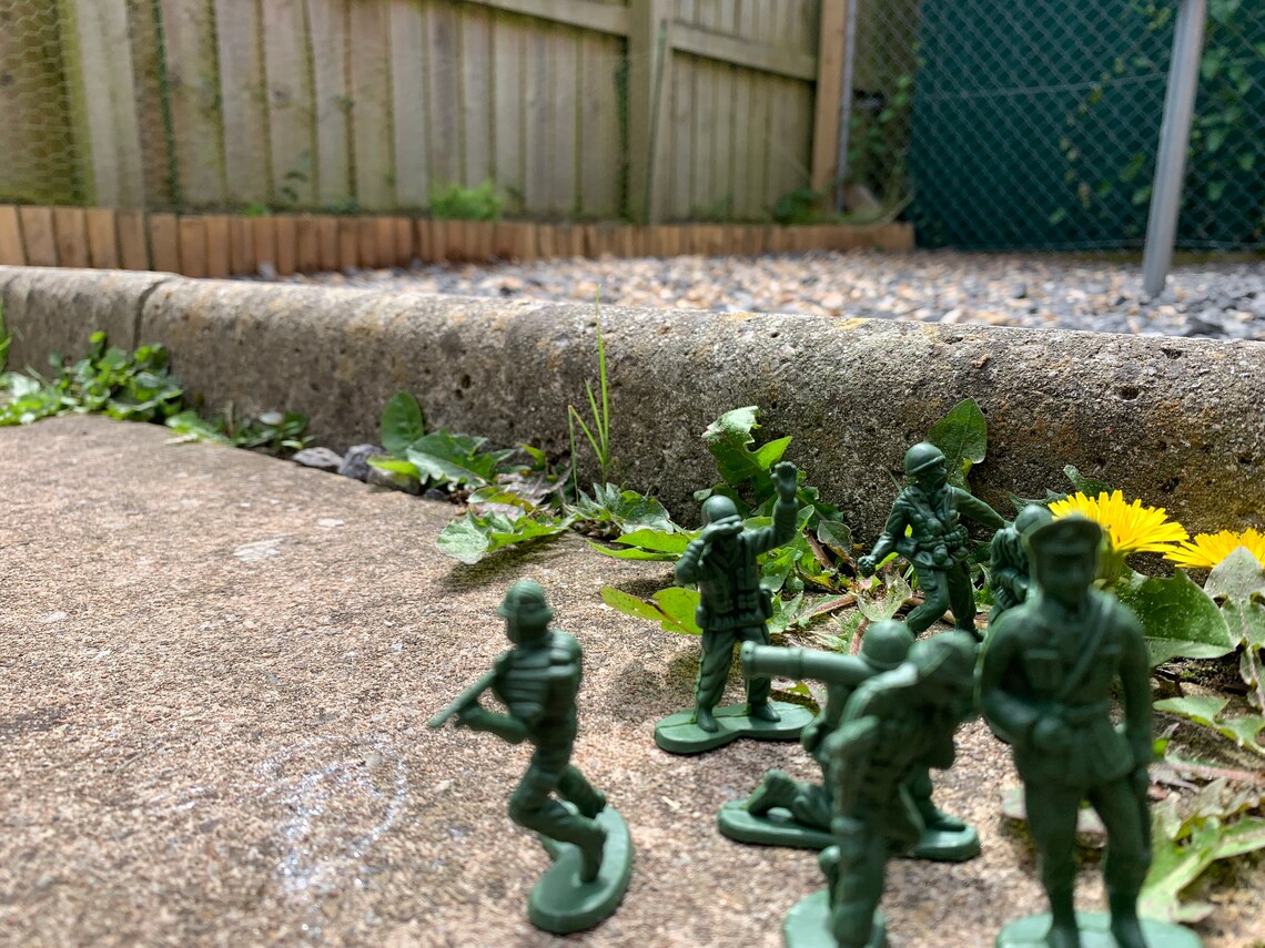 24 Plastic Toys Soldiers for Army Military War Games Soldier Etsy