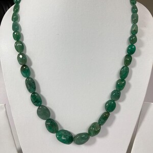 Gorgeous zambian emerald tumble beads necklace good color stone size 7x5 to 20x14 mm 207.75 carat 49 centimeter