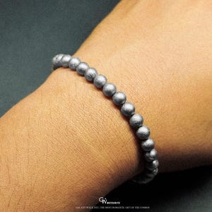 Muonionalusta Iron Meteoriet-armband: een stukje oude ruimte, natuurlijke primaire kleuren.