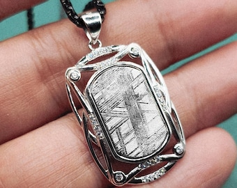 Widmanstätten Pattern Iron Meteorite Necklace, Rectangular Space Pendant, Handcrafted Celestial Gift
