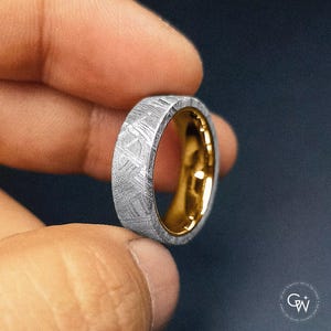 Tungsten Muonionalusta Meteorite Ring – 6mm Cosmic Wedding Band, Real Meteorite Inlay, Durable Tungsten Ring for Men & Women