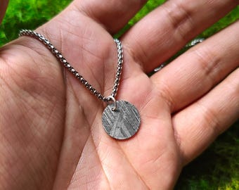 Muonionalusta Meteorite Pendant Necklace, Widmanstätten Pattern, Space Iron
