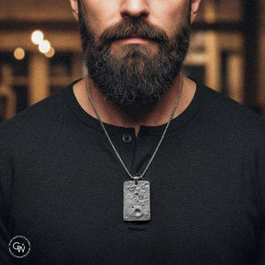 Widmanstätten Iron Meteorite Pendant Necklace, Handcrafted Celestial Jewelry image 4