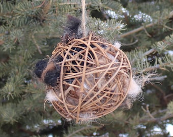4-inch Vine Alpaca Bird Nester and 1 oz. Refill Kit; 100% Raw Alpaca Fiber