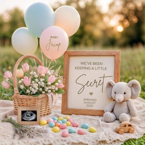 Neutral Pregnancy Announcement Digital, Spring Announcement, Social Media Template, Pregnancy Gender Reveal, Gender Neutral Pregnancy, Canva