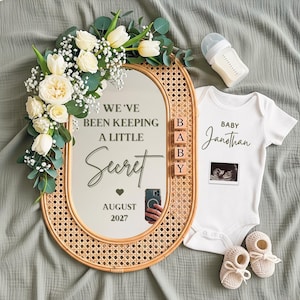 Mirror Pregnancy Announcement Digital, Spring Baby Announcement, Gender Reveal Ideas, Baby Arrival Sign, Digital Pregnancy, Canva Template