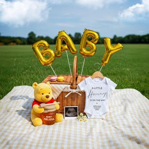 Winnie the Pooh Schwangerschaftansage, digitale Pooh-Bär-Babyansage, bearbeitbare Social-Media-Vorlage, geschlechtsneutrale Enthüllung, kleine Hunny