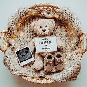 Digital Pregnancy Announcement Minimalist, Baby Announcement, Baby Reveal, Social Media Reveal, Gender Neutral Baby Reveal • Canva Template