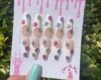 White French Tip Press Ons