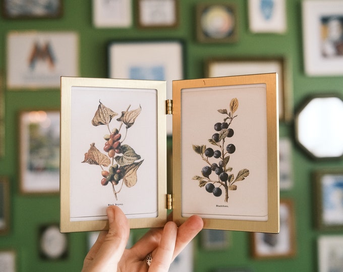 3.5x5 Double Hinged Gold Tone Metal Picture Frame / Etsy