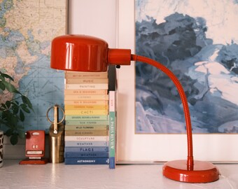 Vintage Modernist Metal Gooseneck Flex Red Desk Table Lamp /