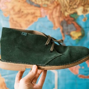 Groene suède woestijnsafarilaarzen / herenmaat 8 of damesmaat 9,5 / euro maat 41