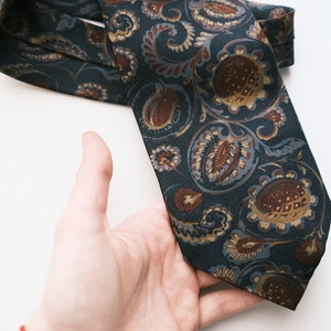 Vintage Joseph Abboud Tie / 100% Silk / Italy / Abboud Floral Dress NeckTie