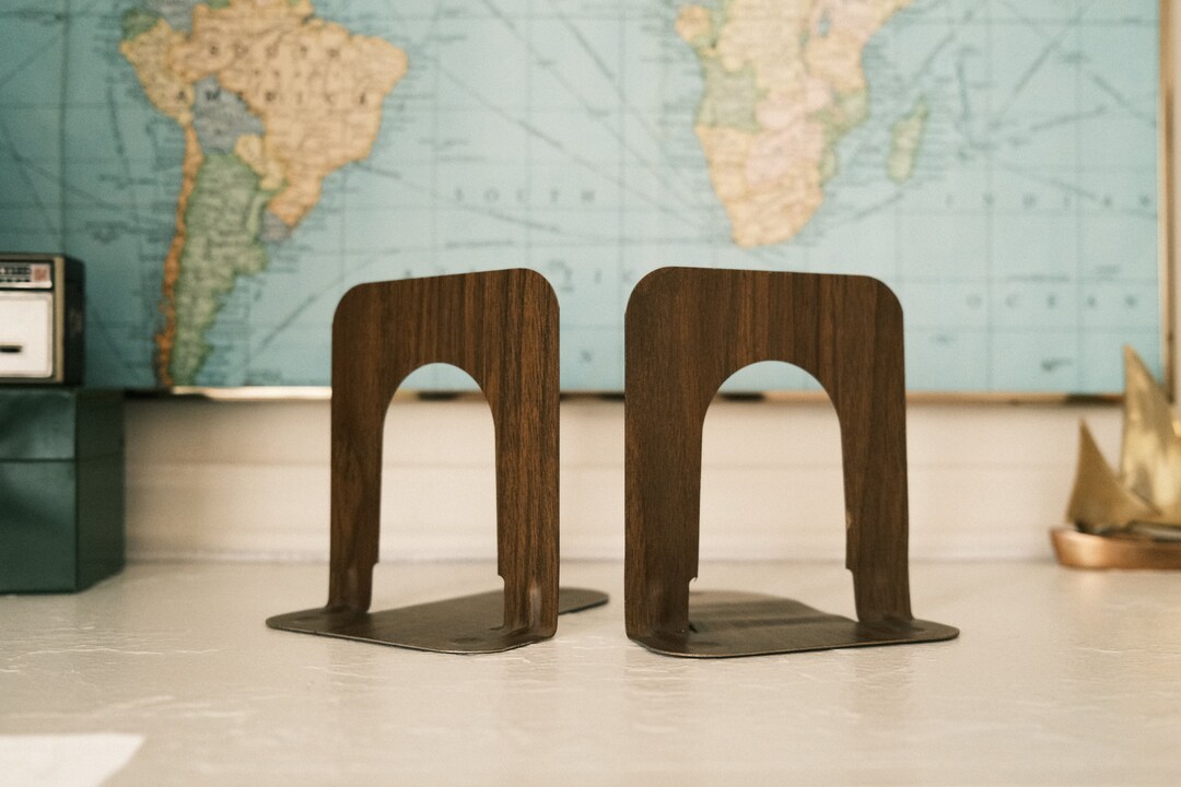 Vintage Metal Bookends/ Wood Look Metal Bookends/ Bookends Etsy