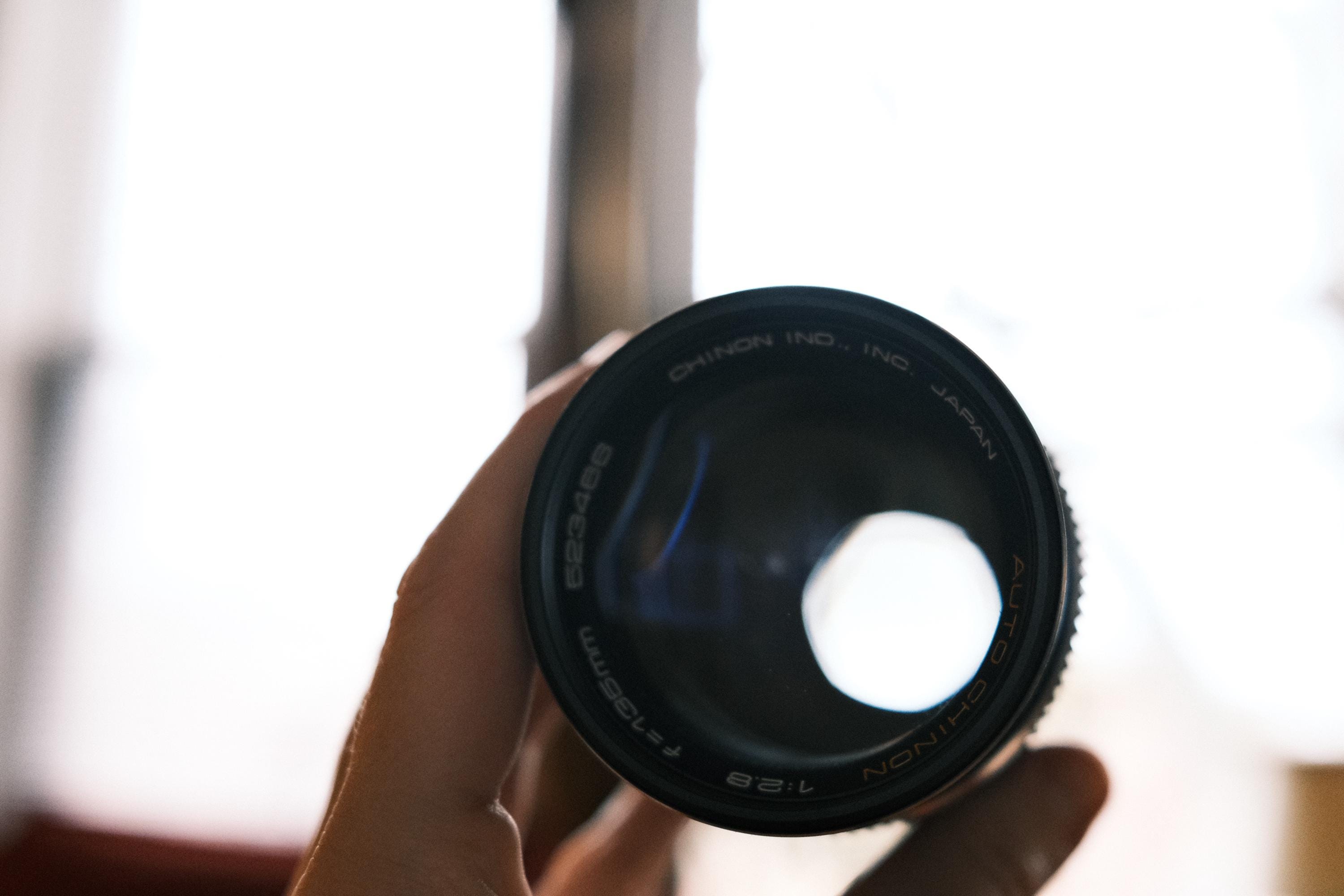 Vintage Chinon 135mm F/2.8 Telephoto Lens – M42 Mount, Manual