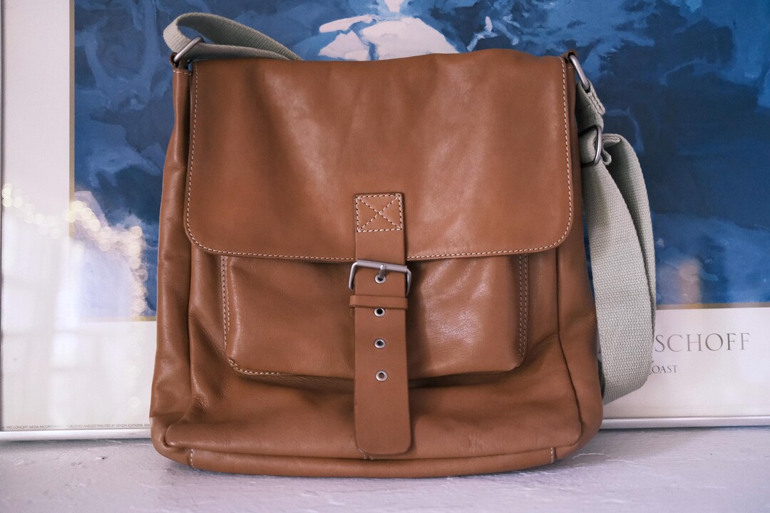 Grifin Leather Crossbody Bag Brown