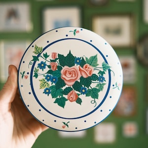 5" Decorative Tin with Rose Flowers