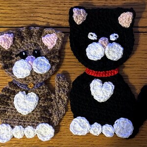 Crocheted Cat Appliqué, Sew-On Embellishment, Handmade Kitten Patch