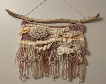 LOOPS‘ textured weave, wall hanging, art yarn, driftwood, weave