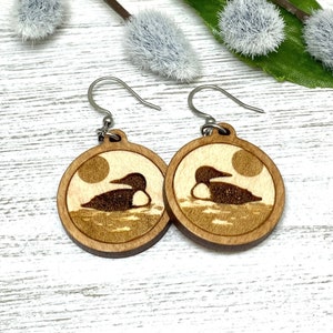 Loon pendant and earring Digital File SVG, Laser pendant and earrings, SVG file, Loon Glowforge file