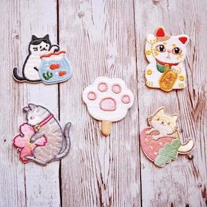 Cute Cats Embroidery Patches Collection