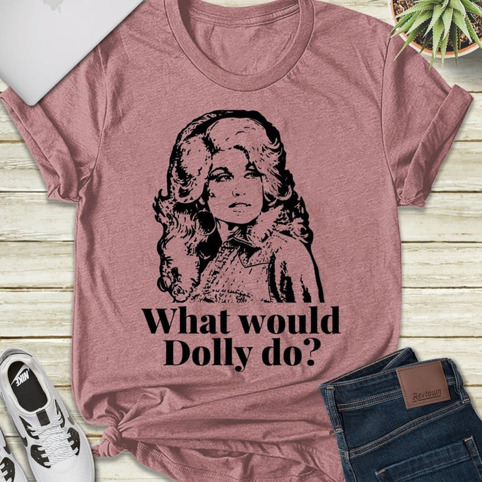 Dolly Parton Tshirt Women shirt Musician Dolly Gift Fan Etsy