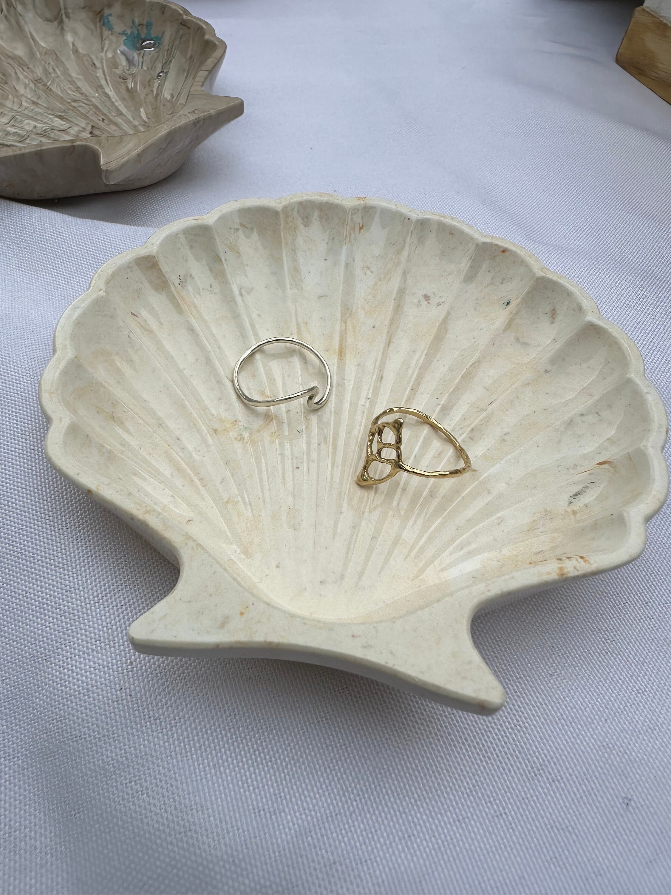 Shell Ring Dish Trinket Jewelry Tray Neutral Color Marbled Swirl Keys ...