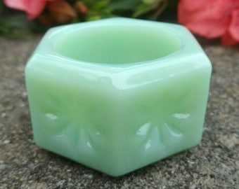 Jadeite Jade Jadite Green Hexagonal Glass Open Salt Dip, Cellar, Dish!