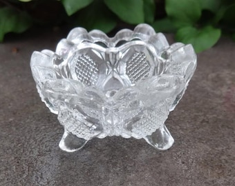 1905 Clear, Higbee Glass Diamond Point Discs Open Salt Dip, Cellar, Dish!