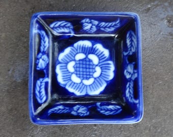 Deep, Cobalt Flow-Blue Style Porcelain/Pottery Open Salt Dip, Cellar, Dish!