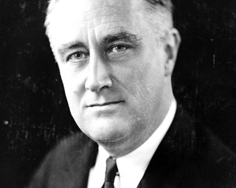 Historical Poster Print: Franklin Roosevelt, 32th President United States - Satin Finish Photo - Available in 6 Sizes!
