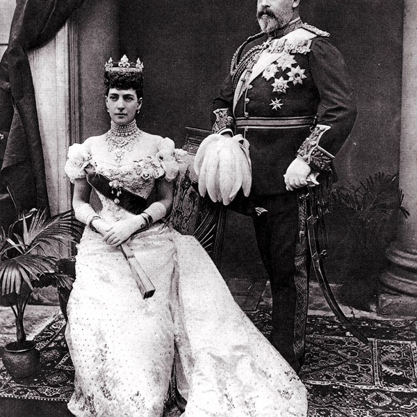 Historical Poster: British Monarchs King Edward VII & Queen Alexandra of Denmark - Satin Finish Photo - Available in 6 Sizes!