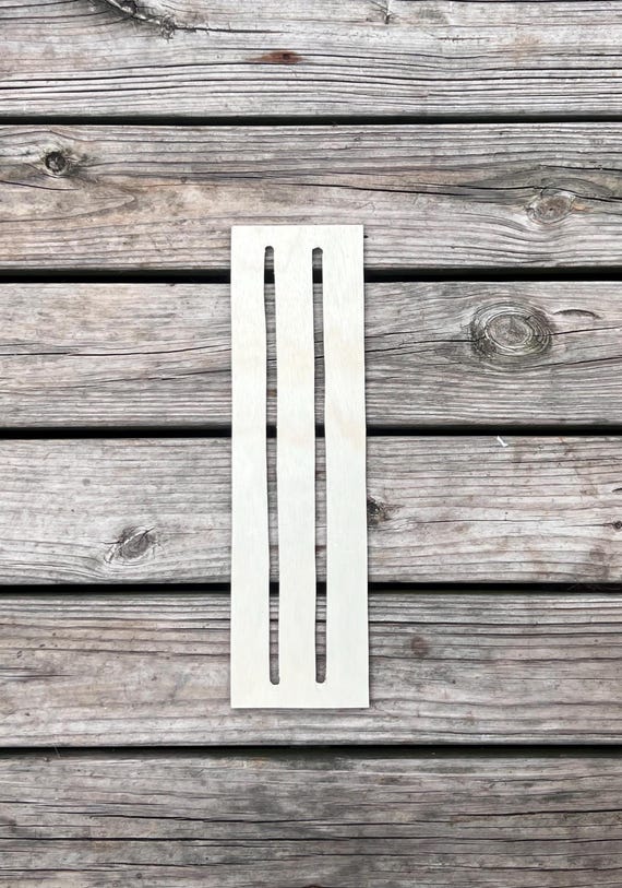 18" Wreath Rail, Wood Wreath Form, Unfinished Wood Base, Slotted DIY Door Hanger