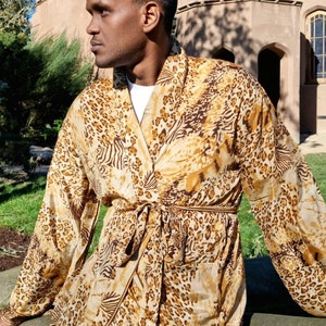 Herren Seide Boho Kimonos Mann Haus Strand Künstler Robe Leopard Gepard Druck Dschungel Safari Tier Gold Braun Tiger Regal | Liebhaber Ehemann Geschenk